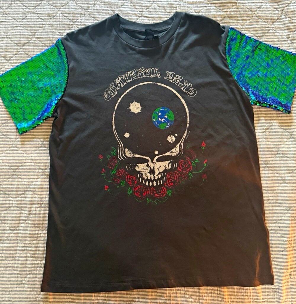 Topshop Black Graphic Print T-Shirt Sequin Sleeves Crew Neck Women’s 4